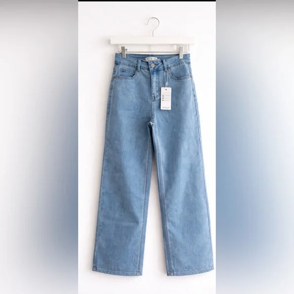 High Rise Wide Leg Denim | Mezclilla Chic - Picture 9 of 14